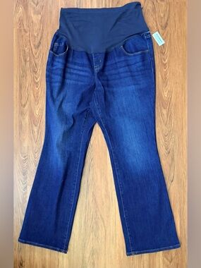 Old Navy maternity boot cut full panel size 16 short jeans